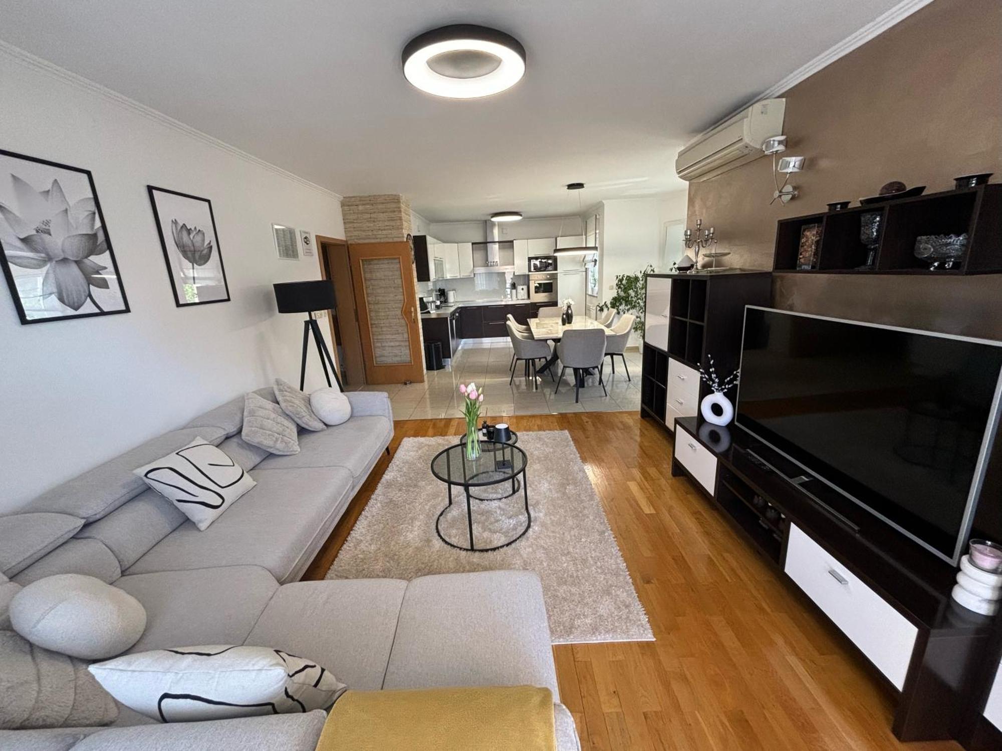 Kristina Apartments Zadar Bagian luar foto