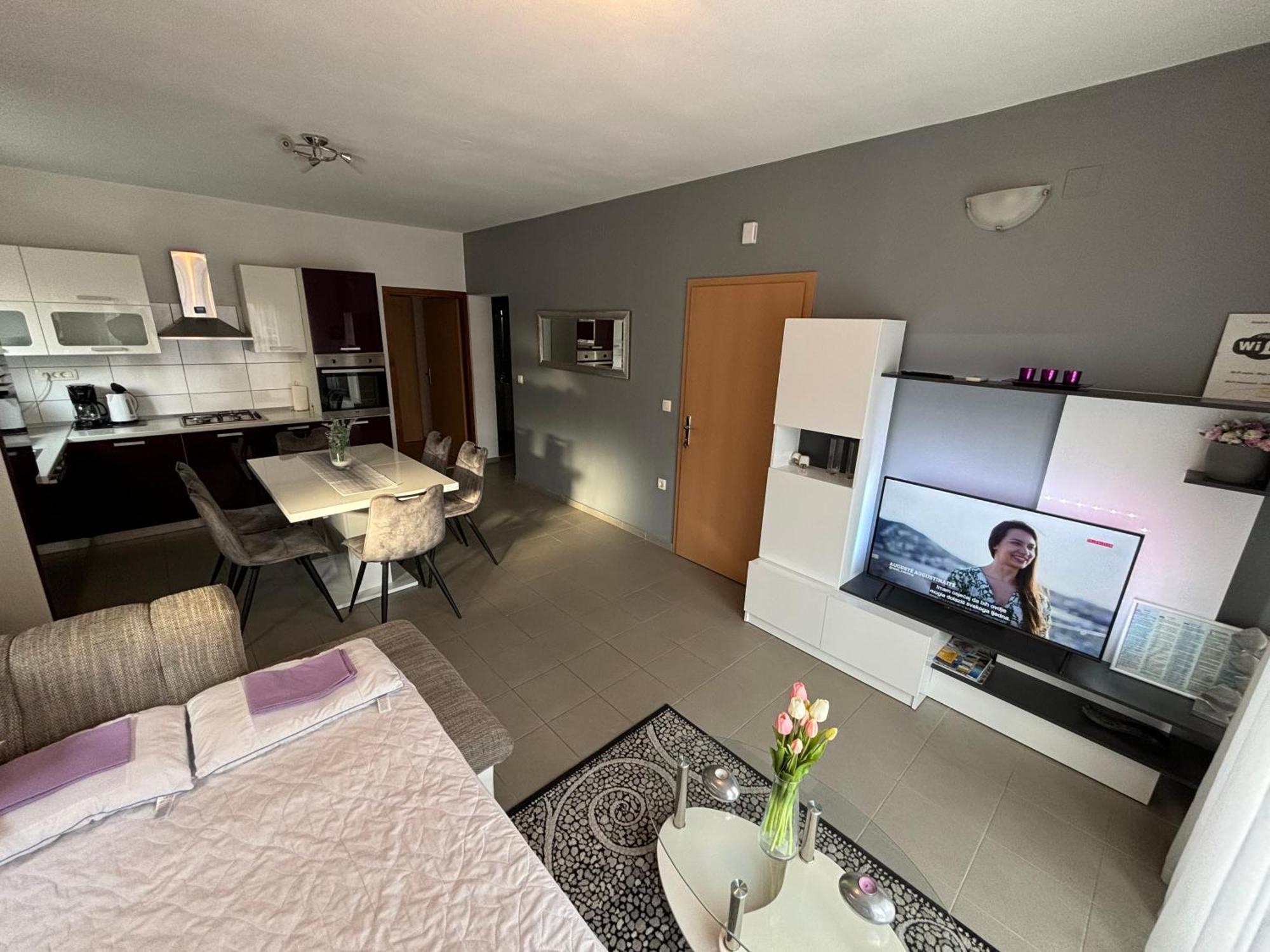 Kristina Apartments Zadar Bagian luar foto