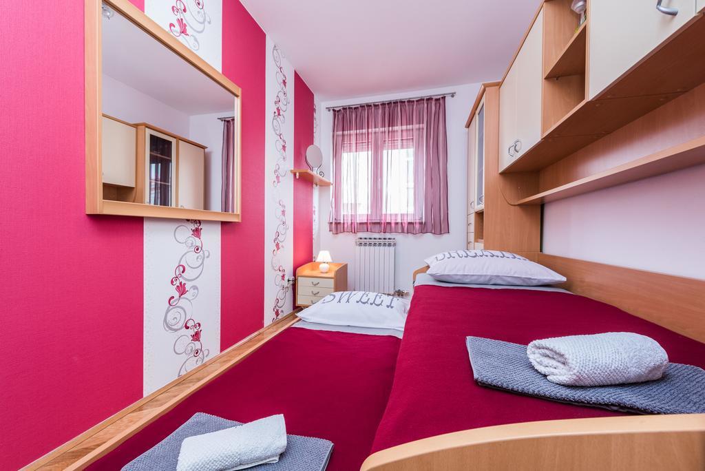Kristina Apartments Zadar Bagian luar foto