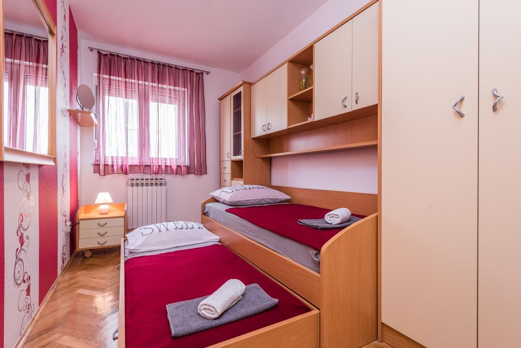 Kristina Apartments Zadar Bagian luar foto