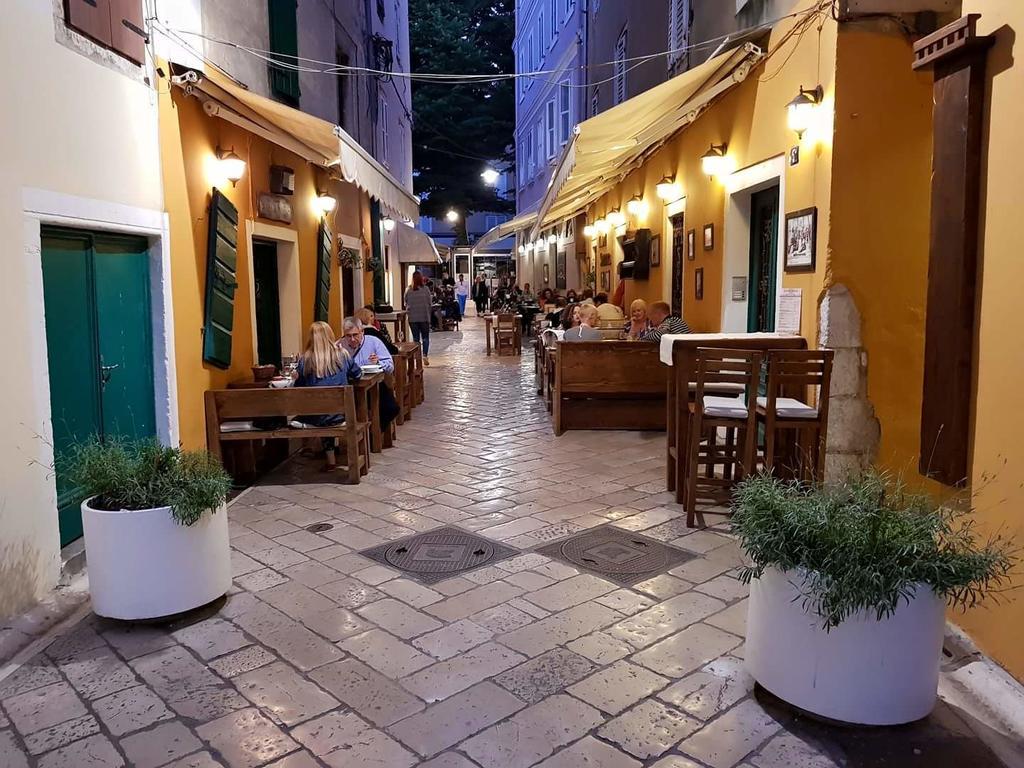 Kristina Apartments Zadar Bagian luar foto